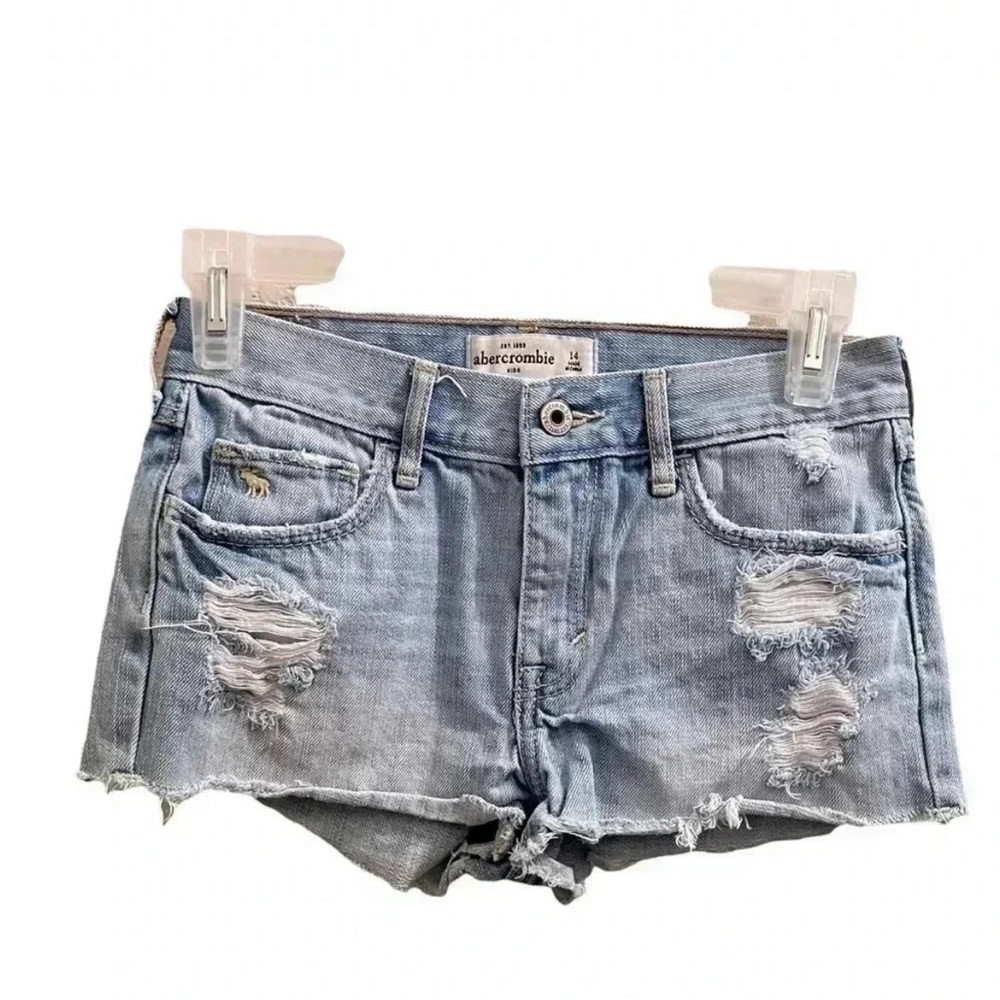 ABERCROMBIE KID  GIRLS DENIM SHORT WITH CROCHETED POCKETS•SIZE 14•LIGHT WASH•